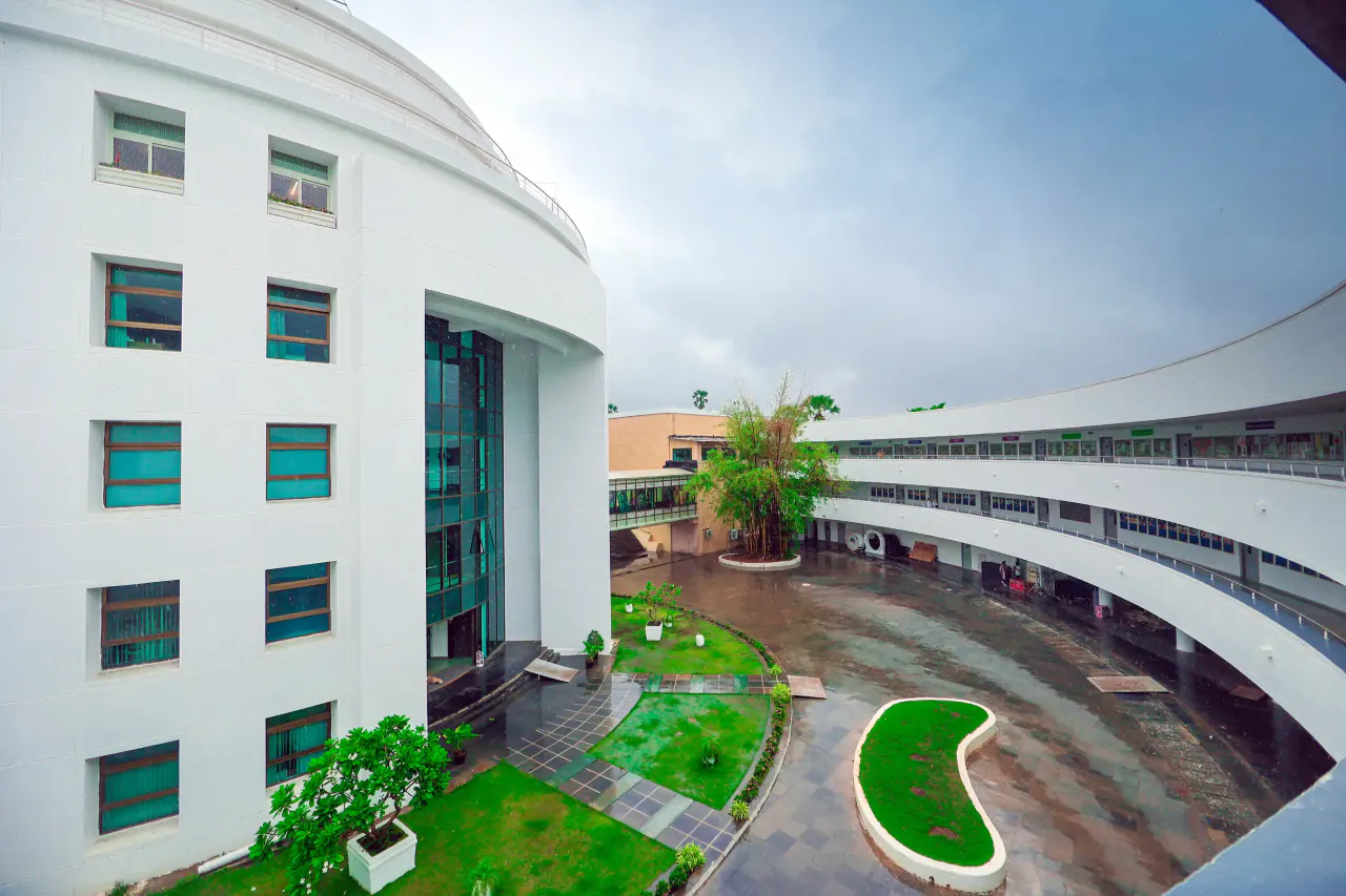 Whistling Woods International